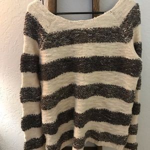 Women’s sweater